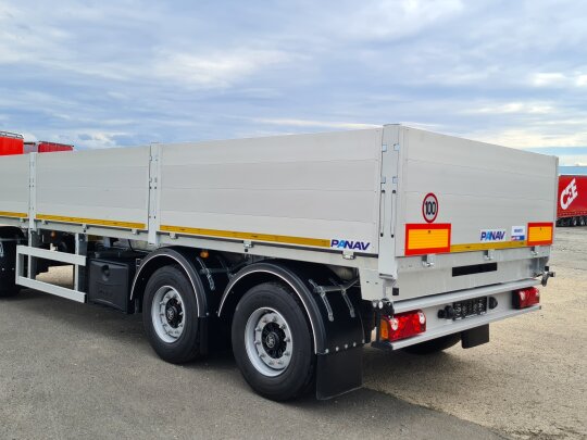 Przyczepy burtowe z&nbsp;obrotnicą